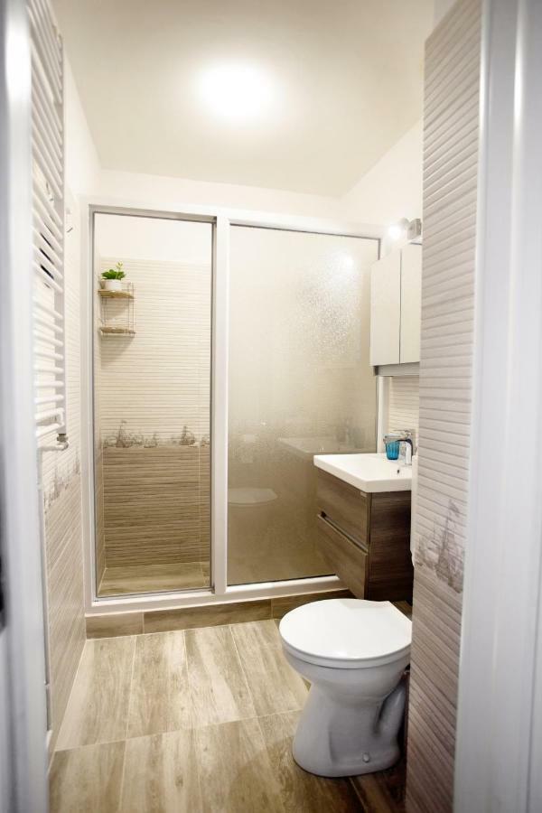 Rox Central Apartments 3 Timisoara Ngoại thất bức ảnh