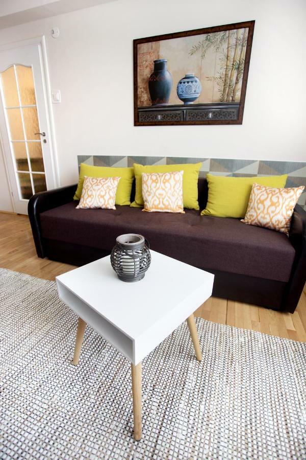 Rox Central Apartments 3 Timisoara Ngoại thất bức ảnh